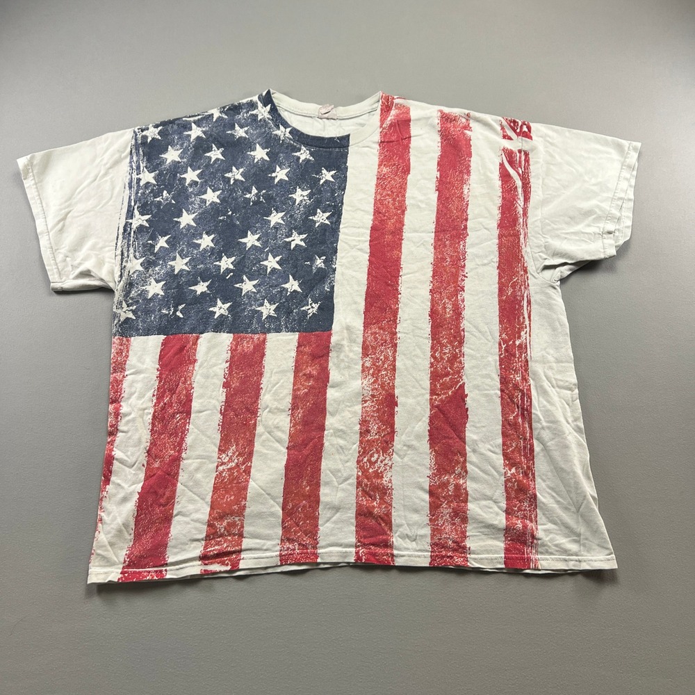 Gildan T Shirt Mens 2XL White Distressed American Flag Graphic Cotton Crew Neck